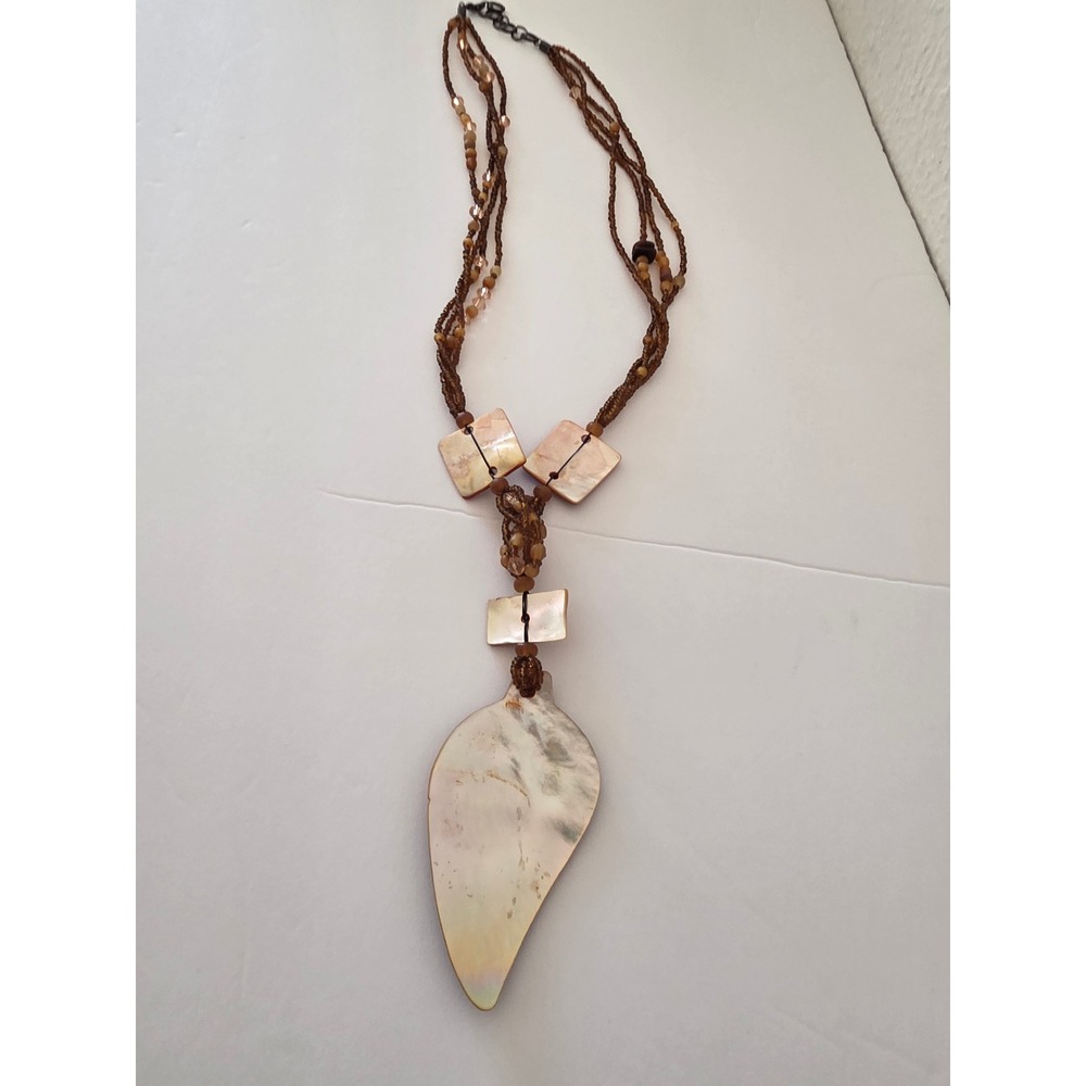 Boho Multi-Strand Beaded Necklace Carved Leaf Shell Pendant Brown Statement - Picture 4 of 5